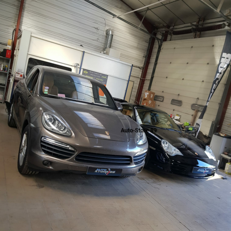 La carrosserie Auto-Store 89 à Auxerre pour vos travaux de carrosserie sur votre Porsche, Porsche Classic et Porsche Hybrid, Auxerre, Auto-Store 89