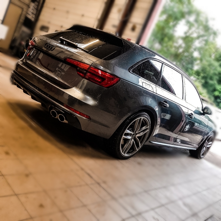 Auto Store 89, l'atelier à Auxerre pour votre carrosserie Audi