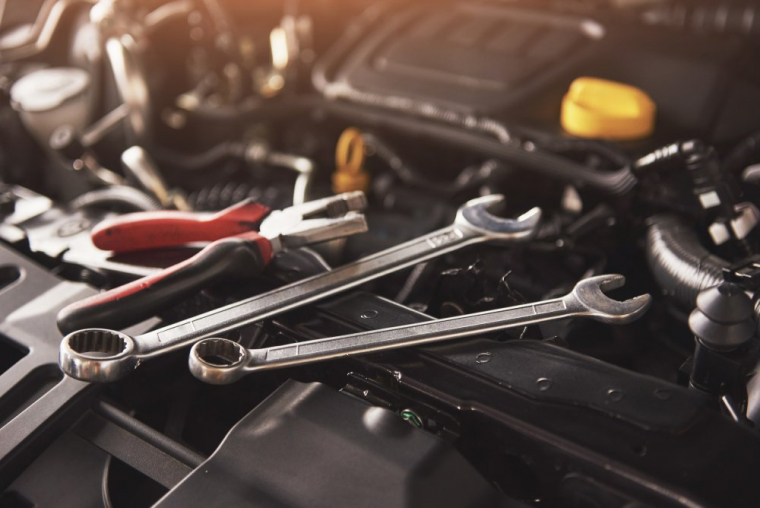 RECRUTEMENT, Auxerre, Auto-Store 89