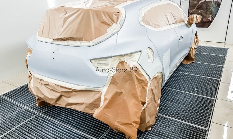 Rénovation complète carrosserie Renault Clio, garage auto-Store 89 à Auxerre